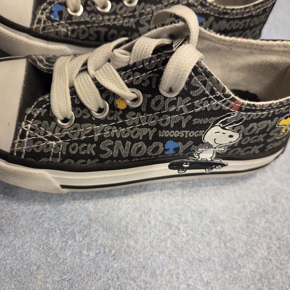Converse Kids Snoopy Sneakers - Black and White
